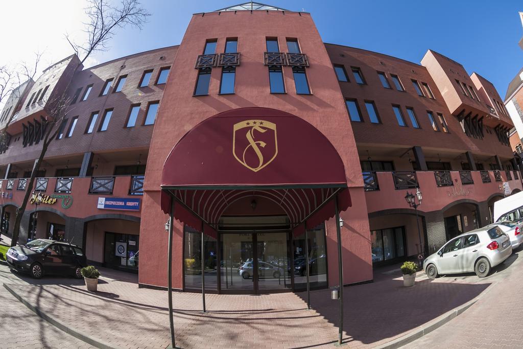 Fort Hotel Warszawa Eksteriør billede
